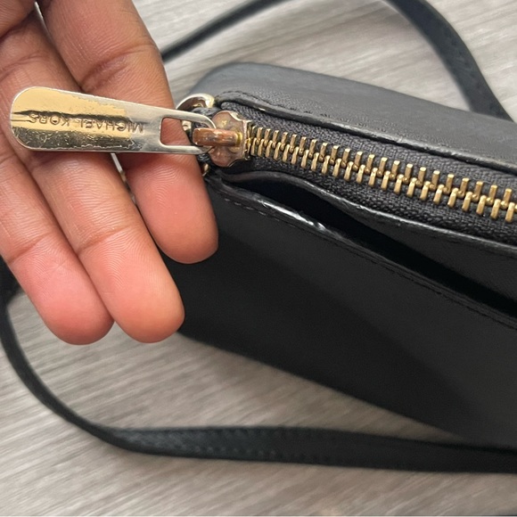 Michael Kors Crossbody Purse - Picture 8 of 8